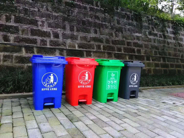 农村塑料垃圾桶